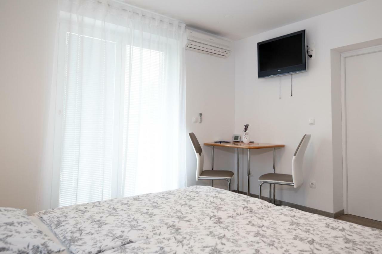 ゴレンスカ地方 Sobe Meta Bed & Breakfast エクステリア 写真